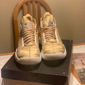 Jordan proto react 720!